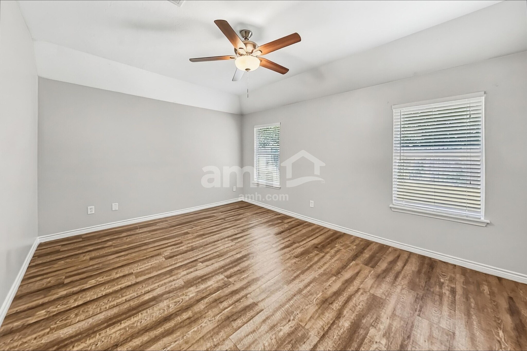 Building Photo - 13211 Ambrosa Dr