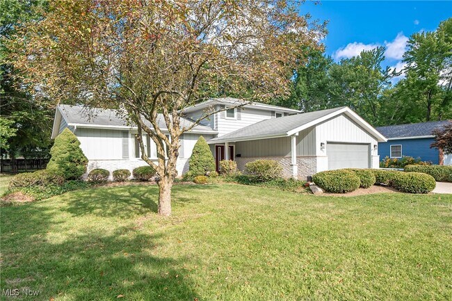 Building Photo - 1682 Mendelssohn Dr