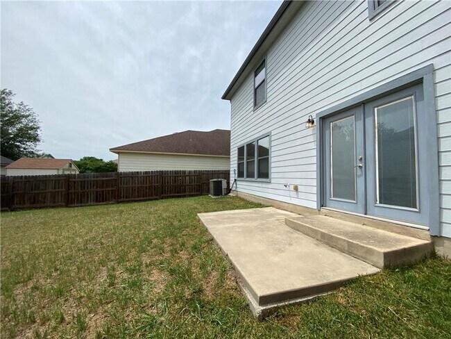 Building Photo - 13205 Sea Biscuit Dr