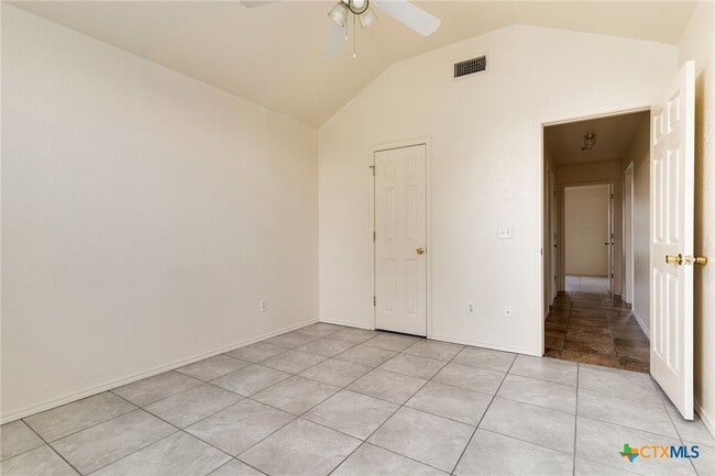 Building Photo - 4001 Bade Ct