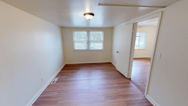 Building Photo - 3716 S 29th W Ave