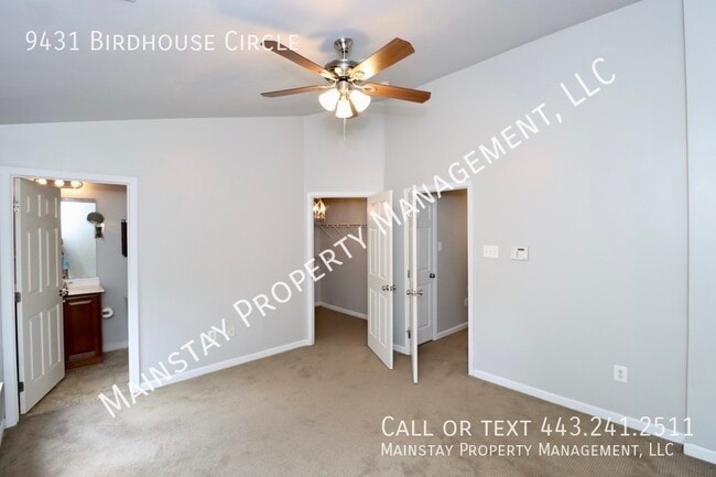 Building Photo - 9431 Birdhouse Cir