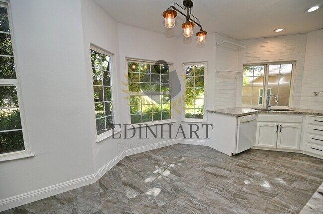 Building Photo - 21678 Eastmere Ln