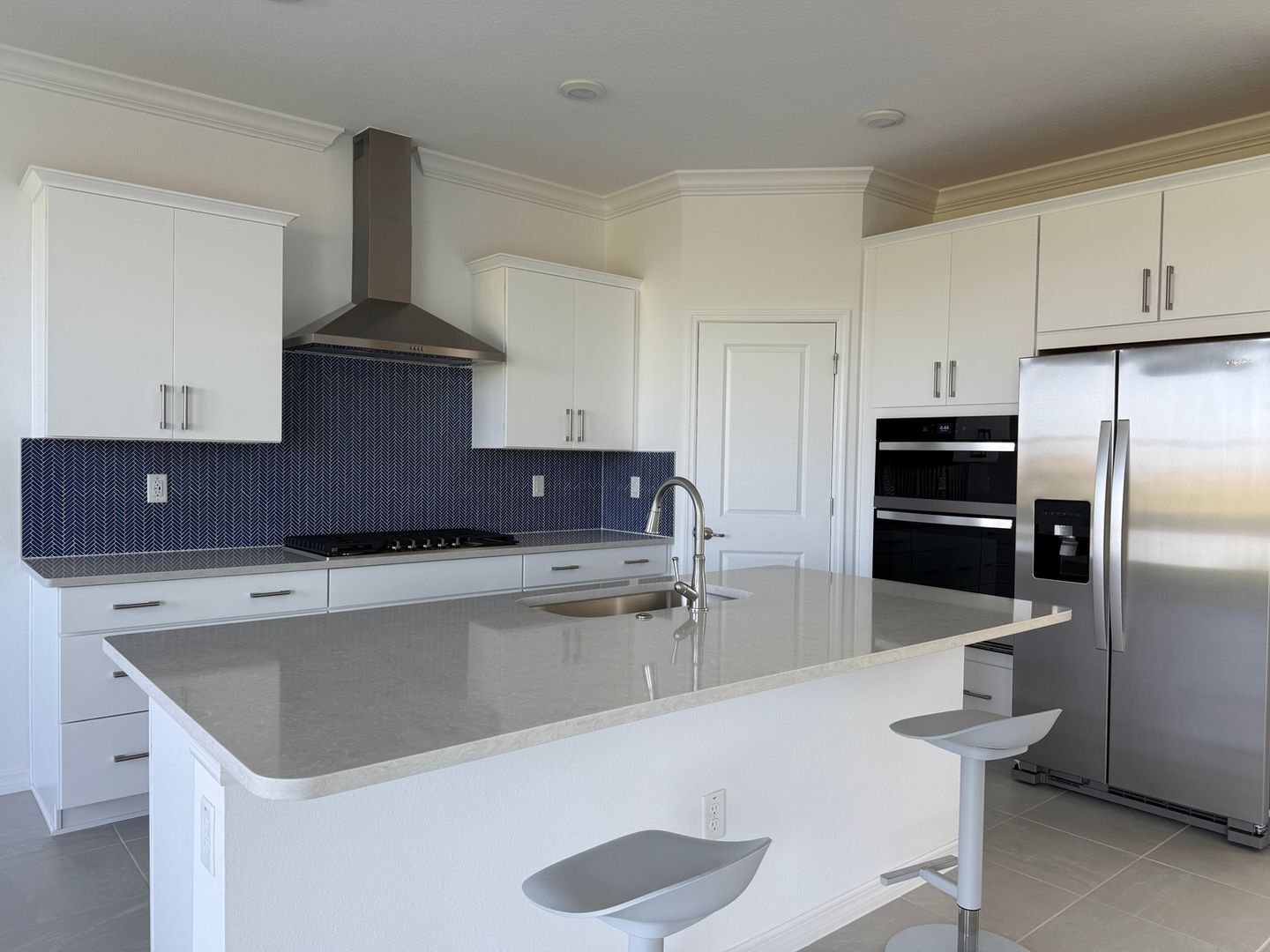 Building Photo - 7381 SW 57th Pl