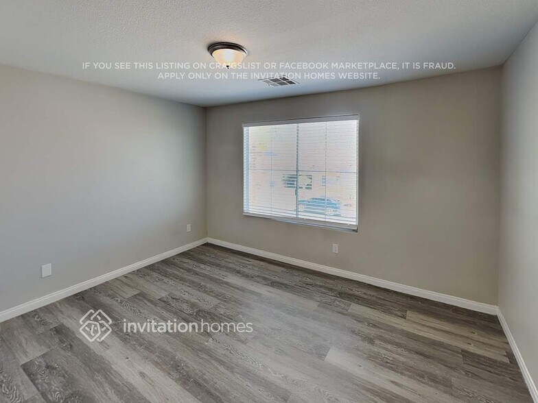 Building Photo - 8291 Gilded Crown Ct