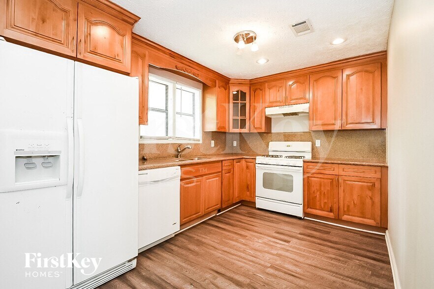 Building Photo - 44 Hartley Woods Dr
