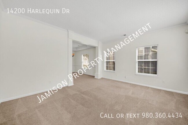 Building Photo - 14200 Harlequin Dr