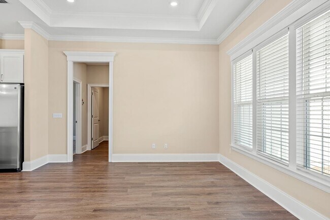 Building Photo - 64 Shelby Dr