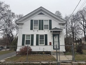 Building Photo - 16 Barber St