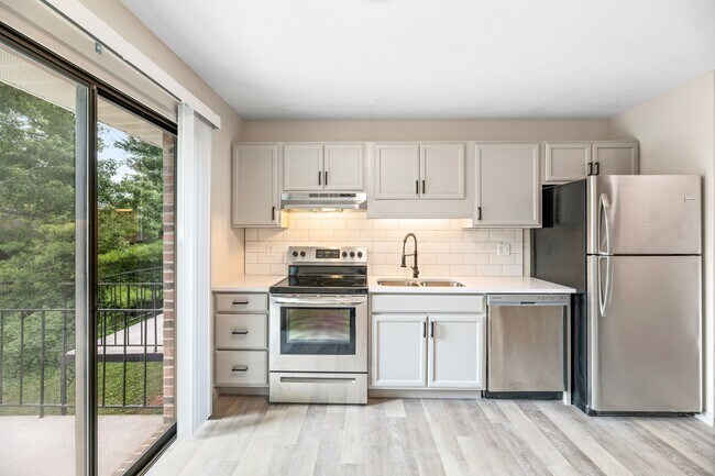 Building Photo - 4809 Cannon Ridge Dr