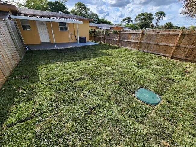 Building Photo - 1158 Rosetta Ln