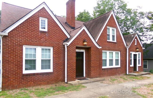 Building Photo - 509 S 4th St
