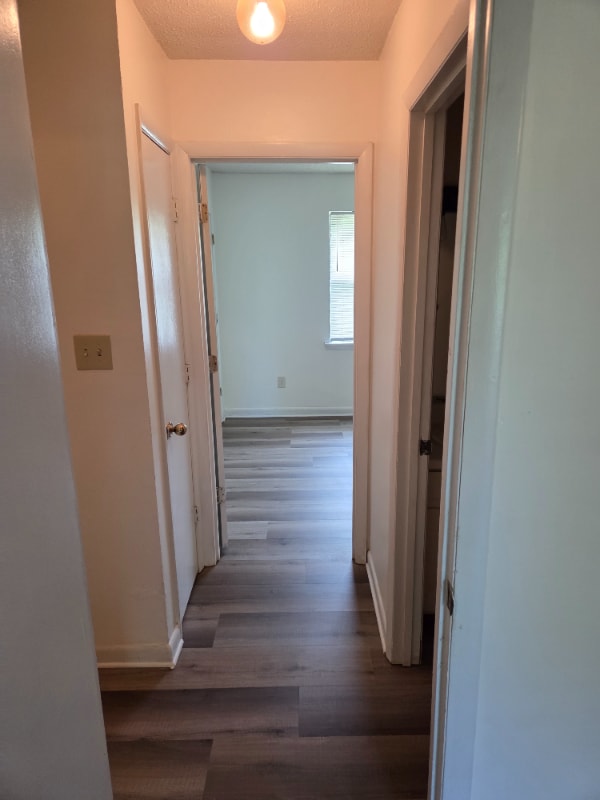 Building Photo - 1511 Medland Rd NW