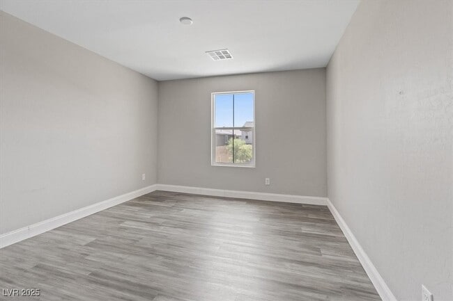 Building Photo - 10058 Matter Overlook Dr