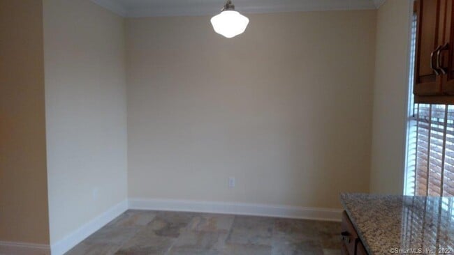 Building Photo - 1 Hamilton St