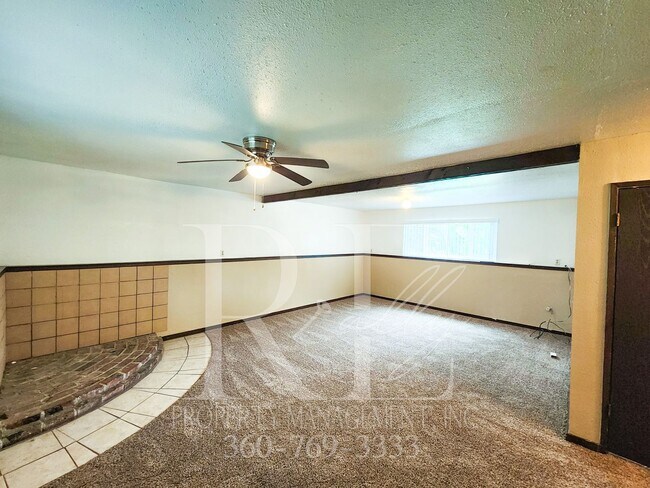 Building Photo - Spacious Living With Extra Comfort: Bonus Room & Expansive Yard