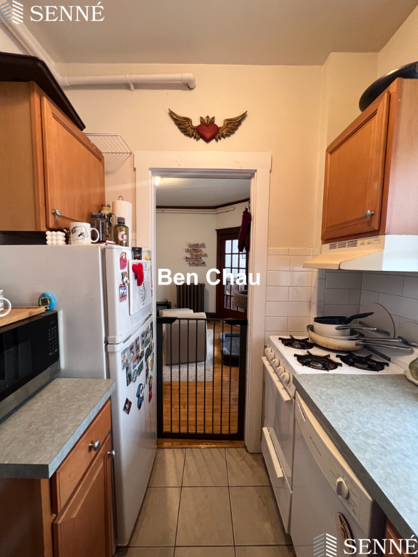 Building Photo - 3 Linnaean St