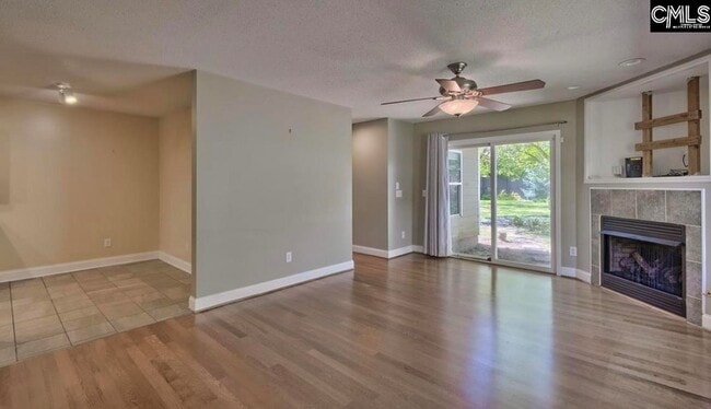 Building Photo - 3011 Clark St