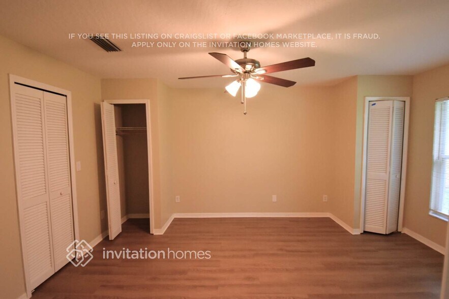 Building Photo - 624 Sheridan Woods Dr