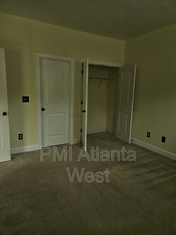 Building Photo - 2826 Austin Commons Dr
