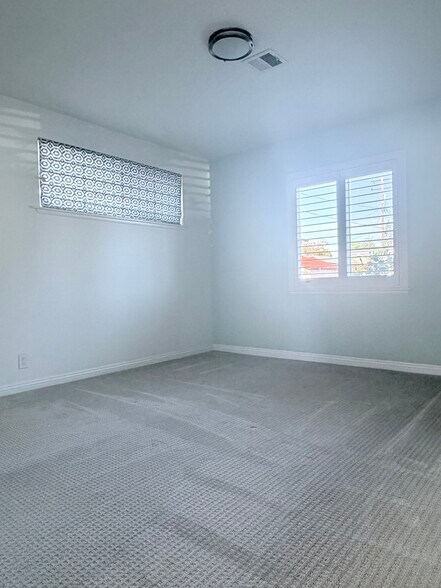 Building Photo - 11817 Goldendale Dr