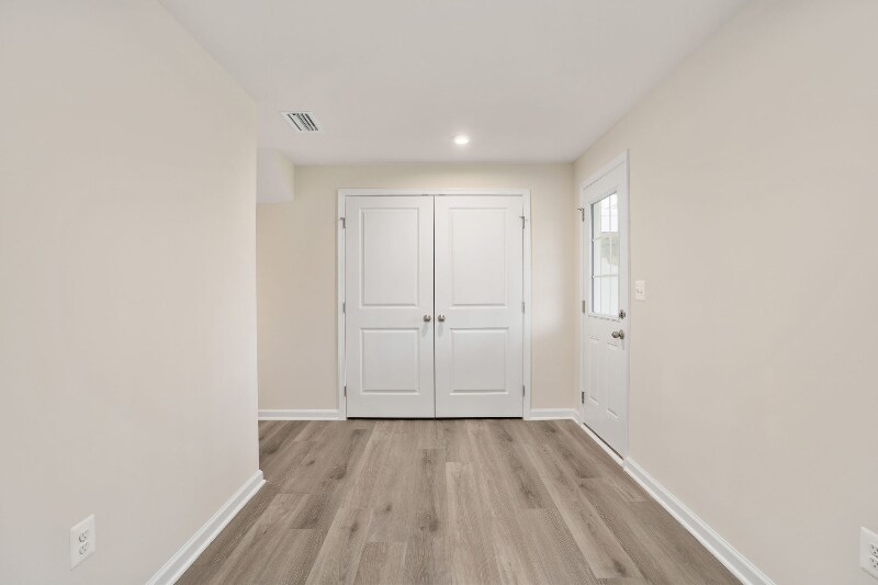 Building Photo - 7263 Congressional Cir