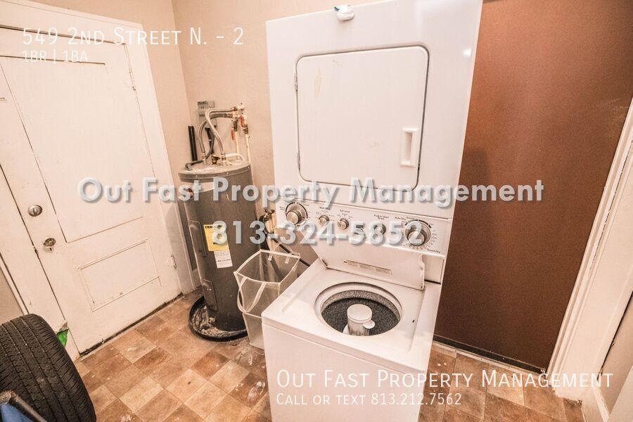 Building Photo - 549 2nd St N