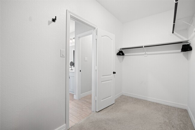 Building Photo - 108 Yellow Perch Wy