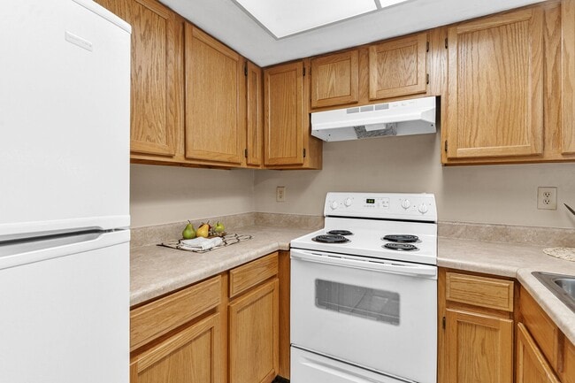 Building Photo - 2 bed 2 baths condo in Wildwood