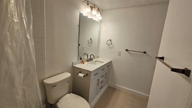 Building Photo - 7508 Stewart Rd