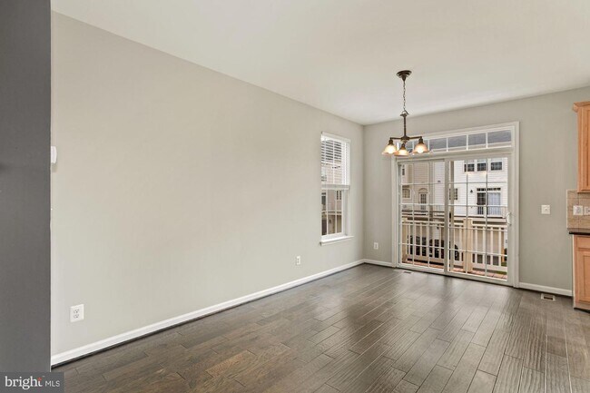 Building Photo - 22987 Eversole Terrace