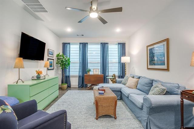 Building Photo - 4913 Hidden Grove Dr