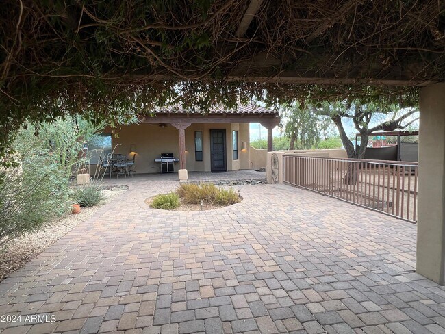 Building Photo - 38219 N 3rd Ave