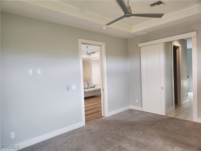 Building Photo - 4402 Chiquita Blvd S
