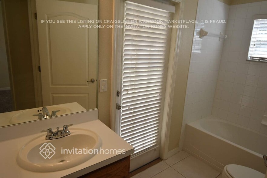 Building Photo - 13806 Royston Bend