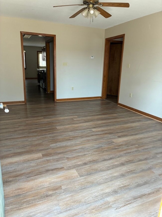 Building Photo - 2702 Oak Meadow Pl