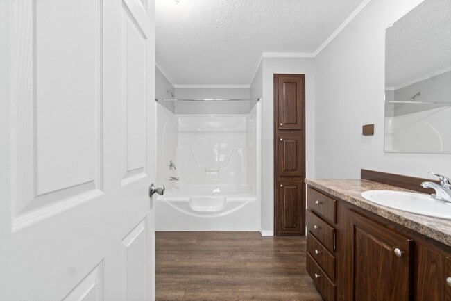 Building Photo - Pet Friendly Three Bedroom on Five Acres!