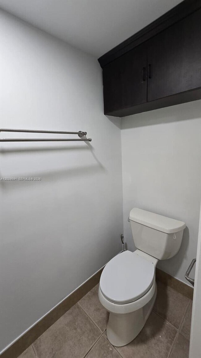 Building Photo - 6515 W 26th Dr