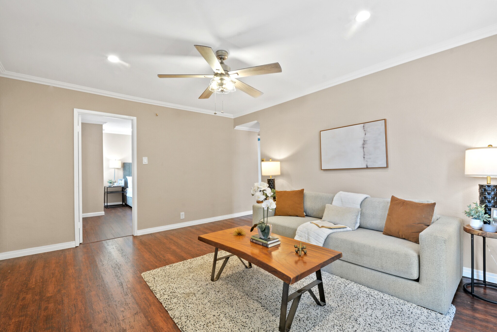 Building Photo - 13439 Roselle Ave