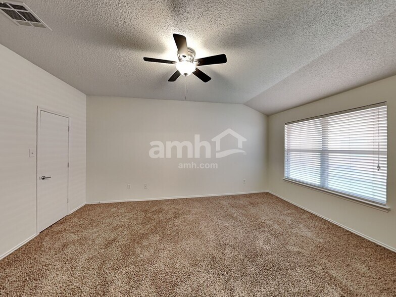 Building Photo - 777 Eldorado Dr