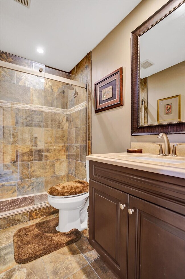 Building Photo - 683 Pelican Way