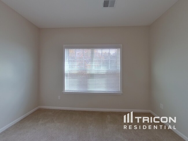 Building Photo - 124 Dunnsmore Drive Inman SC