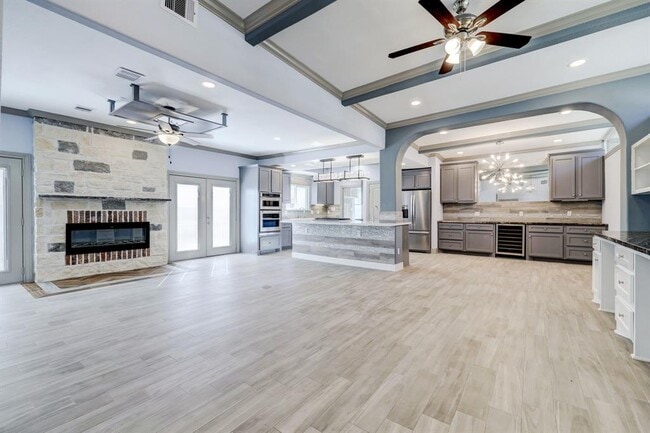 Primary Photo - 12903 Figaro Dr