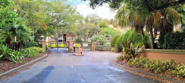 Building Photo - Funished Resort Style Condo in Gated Community- River Front