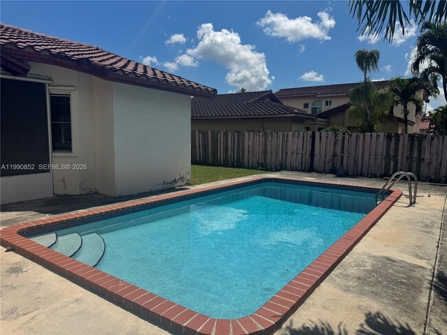 Building Photo - 14750 SW 111th St