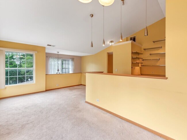 Building Photo - 4909 Spencer Ave