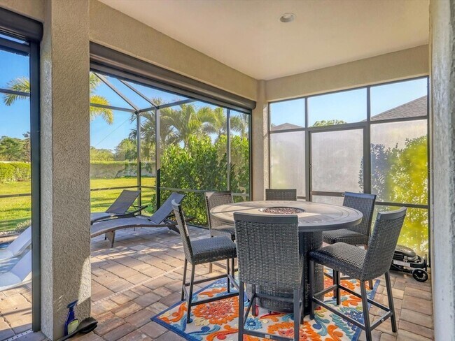 Building Photo - 1041 Buttercup Glen