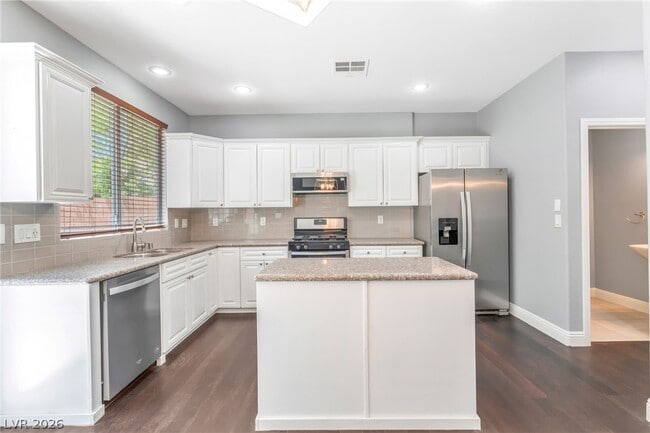 Building Photo - 9477 Perennial View Ave