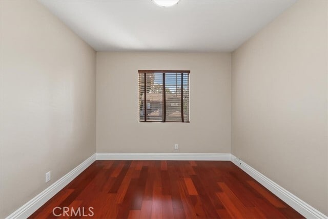 Building Photo - 930 Primrose Ln