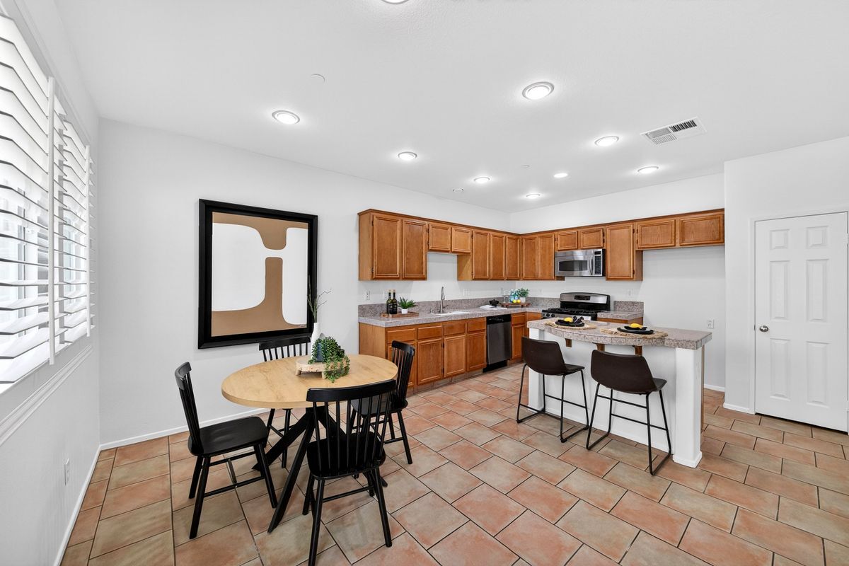 Building Photo - 11515 Bridgecourt